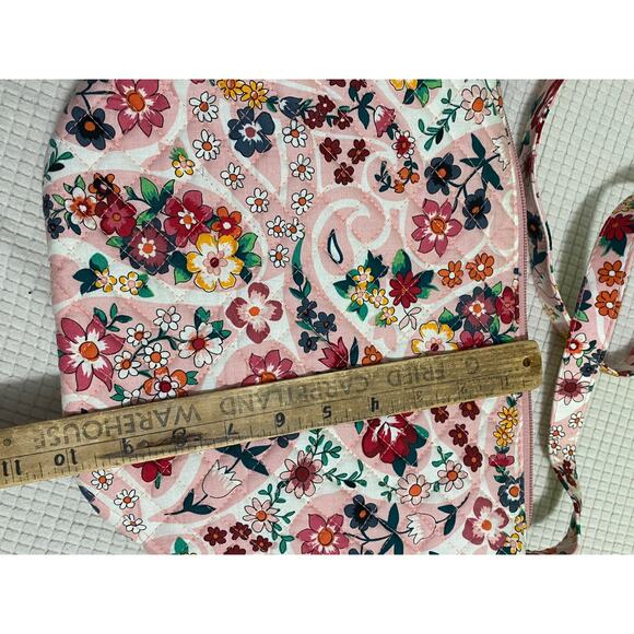 Vera Bradley Prairie Paisley Pattern Hipster Crossbody - Picture 4 of 6